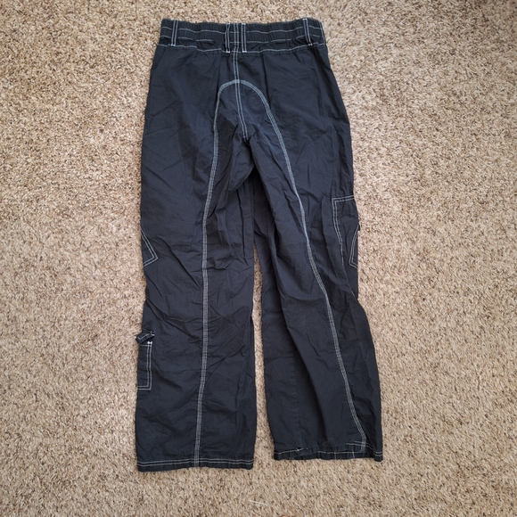 Angel Kiss Wide Leg Cargo Pants - Picture 4 of 6